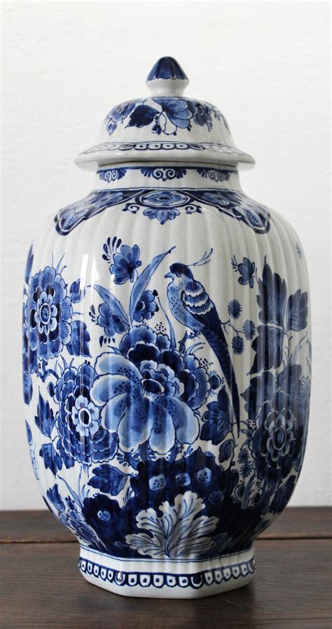 dating delft pottery